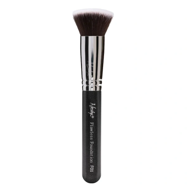 Nanshy Flawless Foundation
